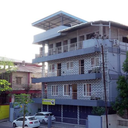 Hilton Garden Homestay Порт Блеър Екстериор снимка
