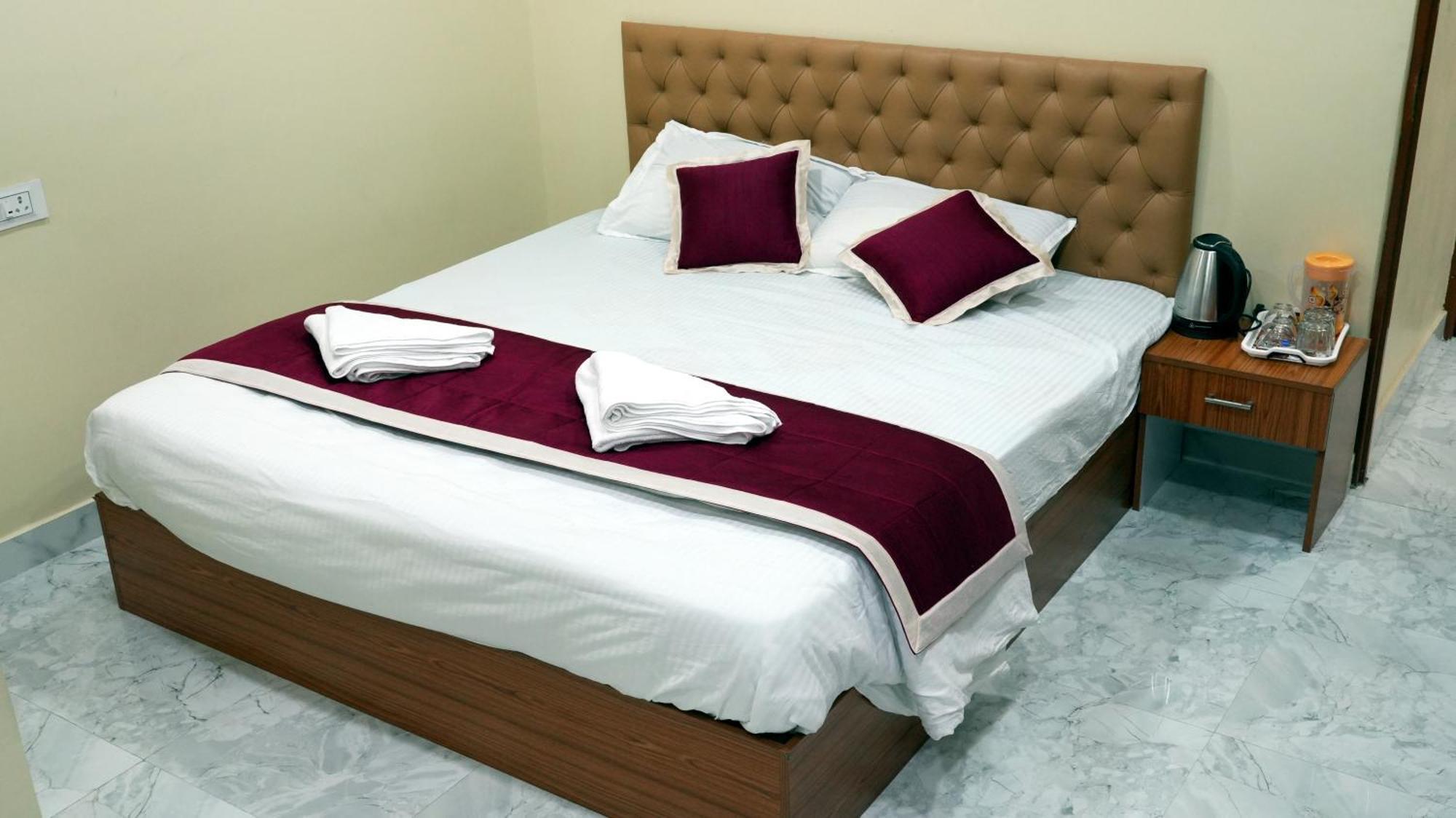 Hilton Garden Homestay Порт Блеър Екстериор снимка